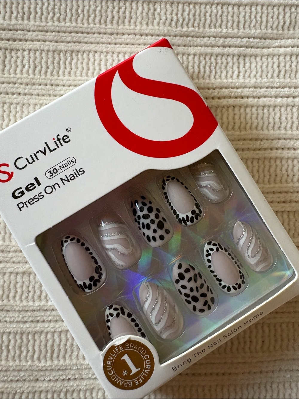 CurvLife White & Black Gel Press-On Nails - 30 Pack